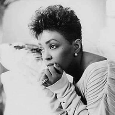 You are currently viewing A Formula For Winning- The Anita Baker Story.